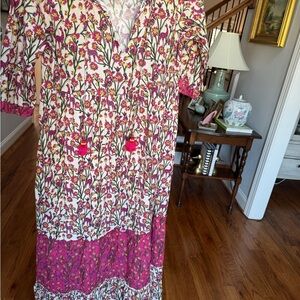 Floral V-Neck Maxi Dress in Pink and White